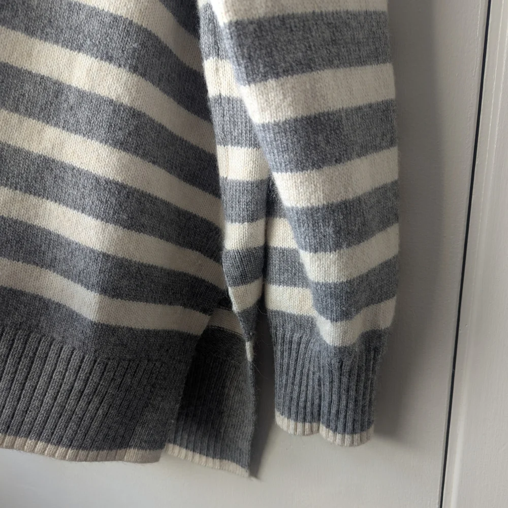 H&M Striped Mock Neck Sweater - Picture 4 of 6